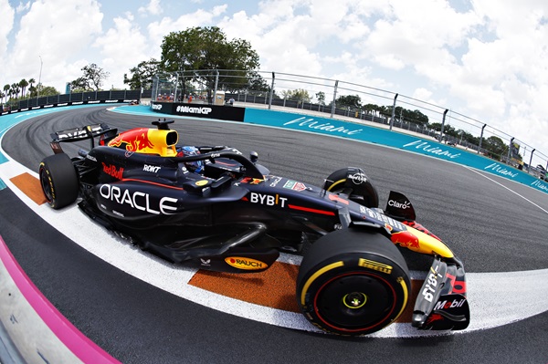 Red Bull Verstappen gets the Miami party started with another sprint and pole double